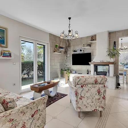 Fico - Exklusiv וילה *