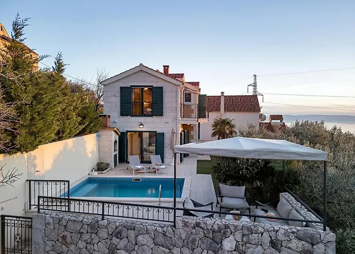 Fico - Exklusiv * Makarska