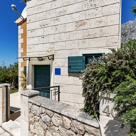 Fico - Exklusiv Makarska